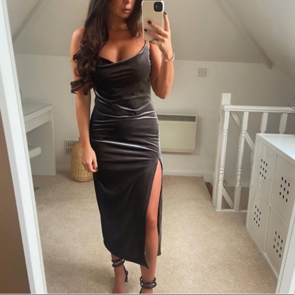 NWT Zara Blogger Favorite Velvet Slit Midi Slip Dress